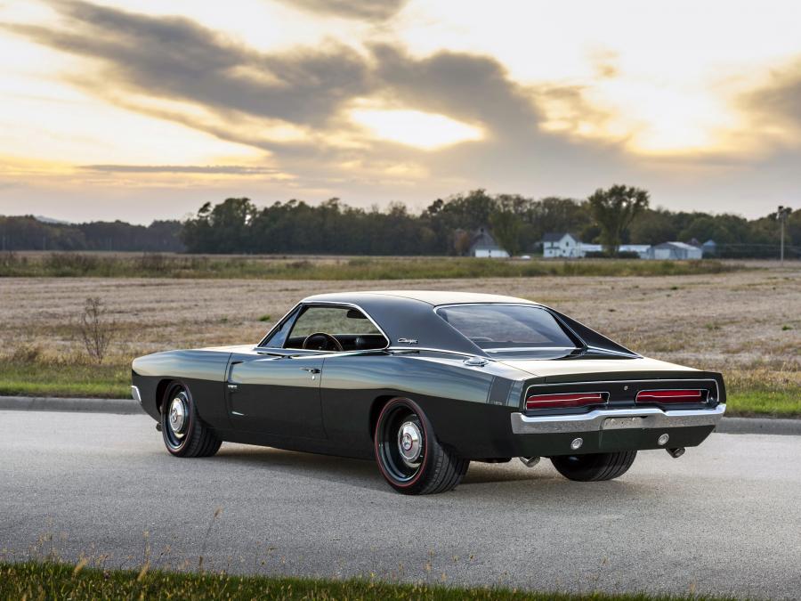  Dodge Charger Defector by Ringbrothers 2017 года  (фото 12 из 15)